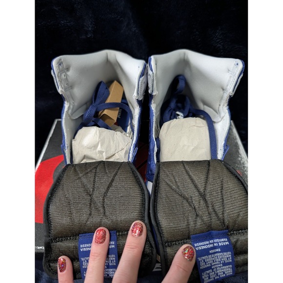 Nike Air Jordan 1 High OG Rare Air Deep Royal Blue 7Y / Women's 8.5 FD1437-100 - Picture 8 of 16